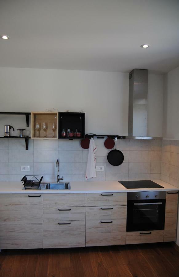 Apartment With Free Parking Ljubljana Extérieur photo